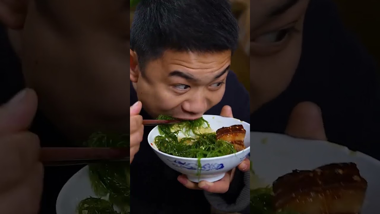 又到飯點了，狗蛋這時間觀念真是太強了 #food #美食 #cooking #mukbang #foodie #funny #fun #comedy