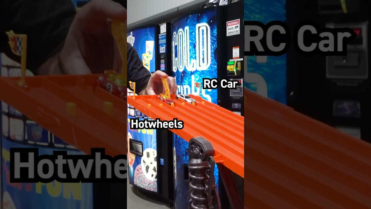 Hot Wheels vs R/C Car Race #rccar #hotwheels #rc #hpi #nanottr #amain #rcracing #amainhobbies