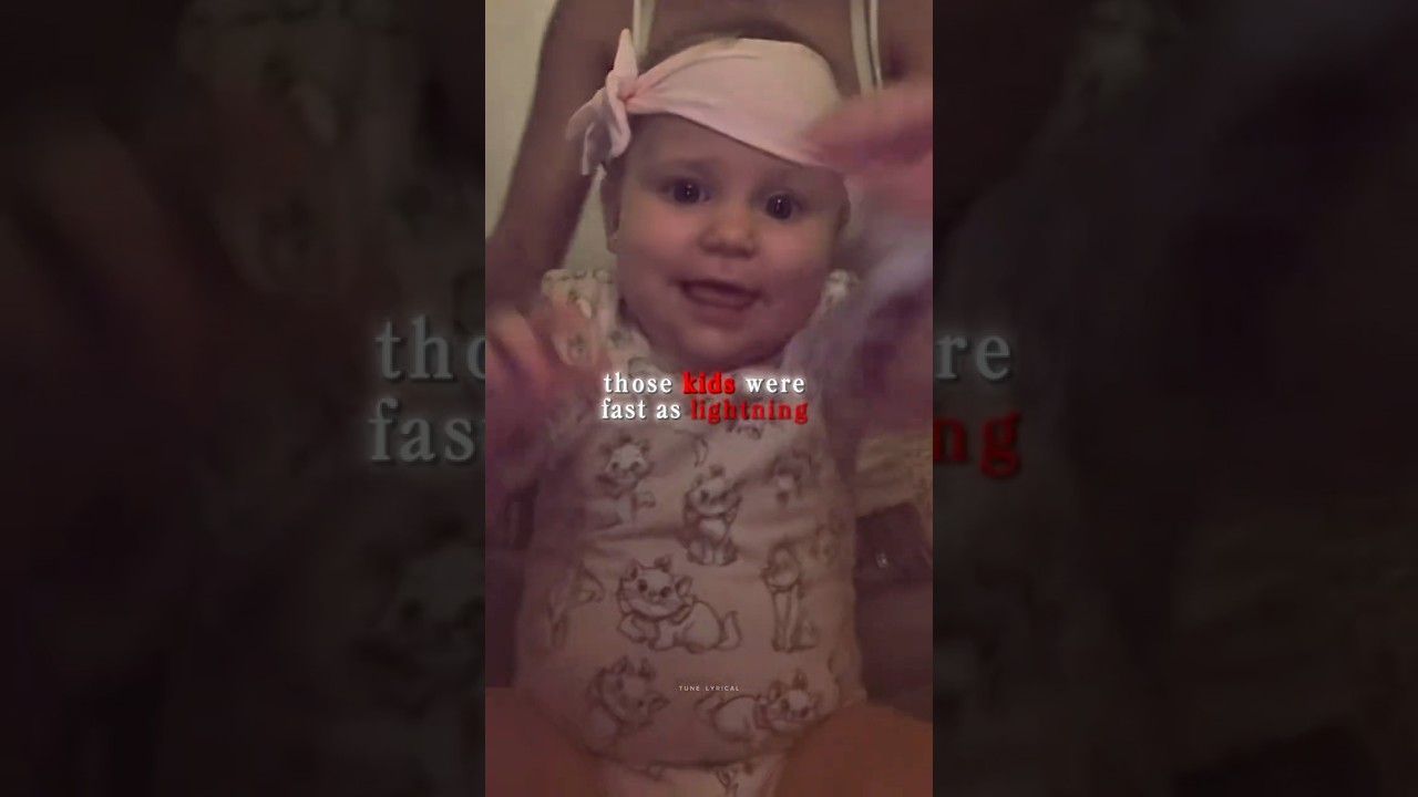 Kung fu fighting 😭🕺 #foryou #trending #funny @viccvagyember(TIKTOK)