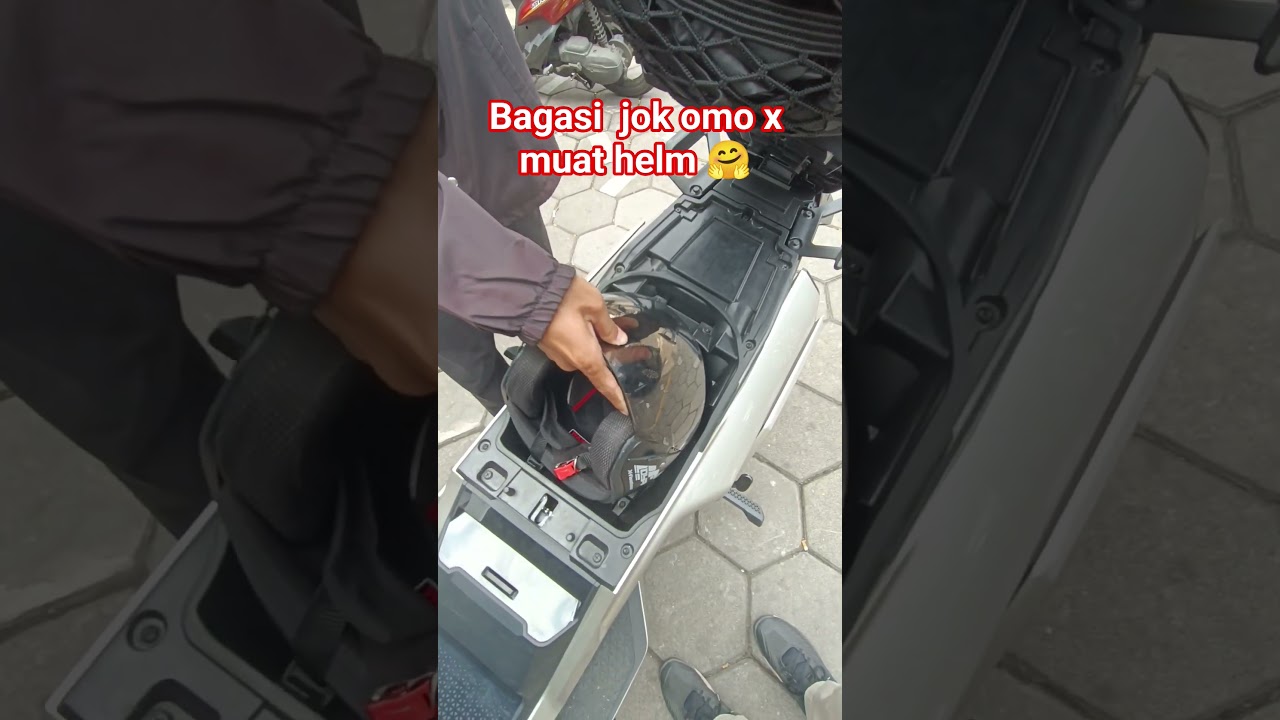 cara buka bagasi jok molis omo x omoway #motorlistrik #motorcycle