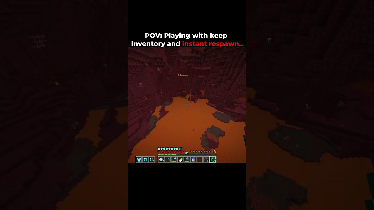 POV: Playing with keepInventory and instant respawn..