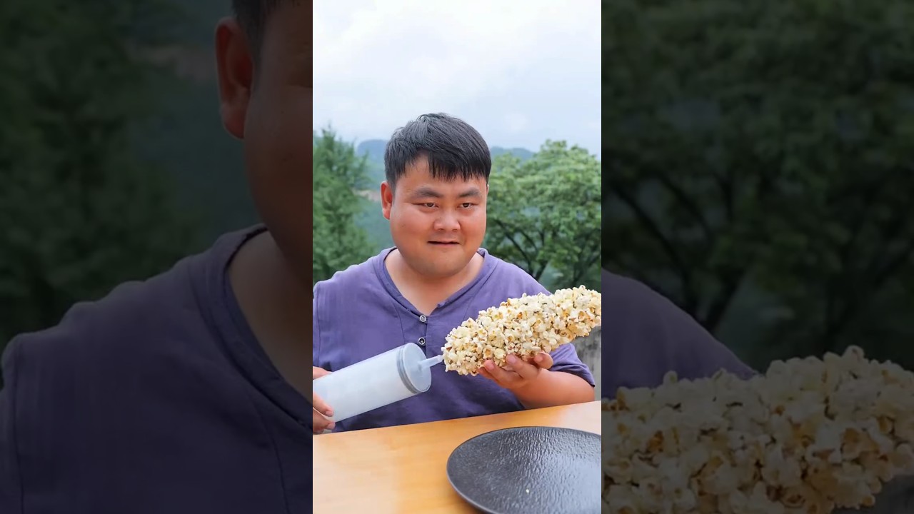 Who will eat the corn first? ||#shorts
