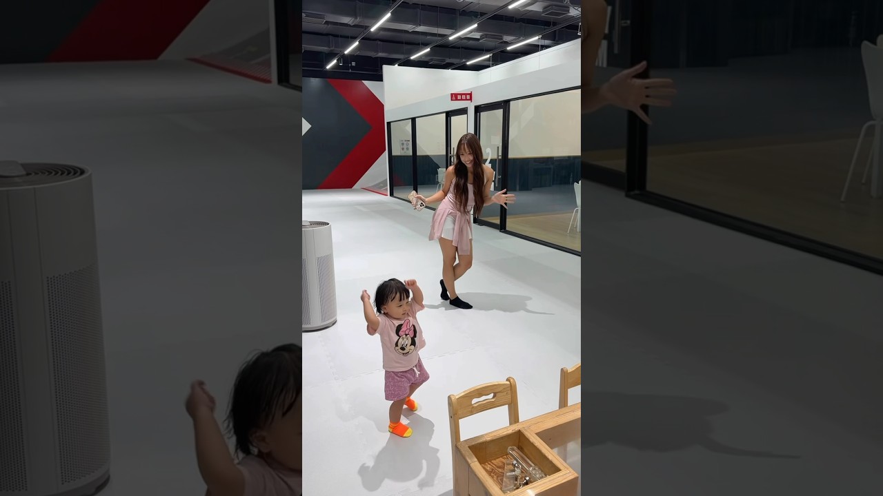 SAKU BELAJAR NGEDANCE SAMA TANTE DITA KARANG!