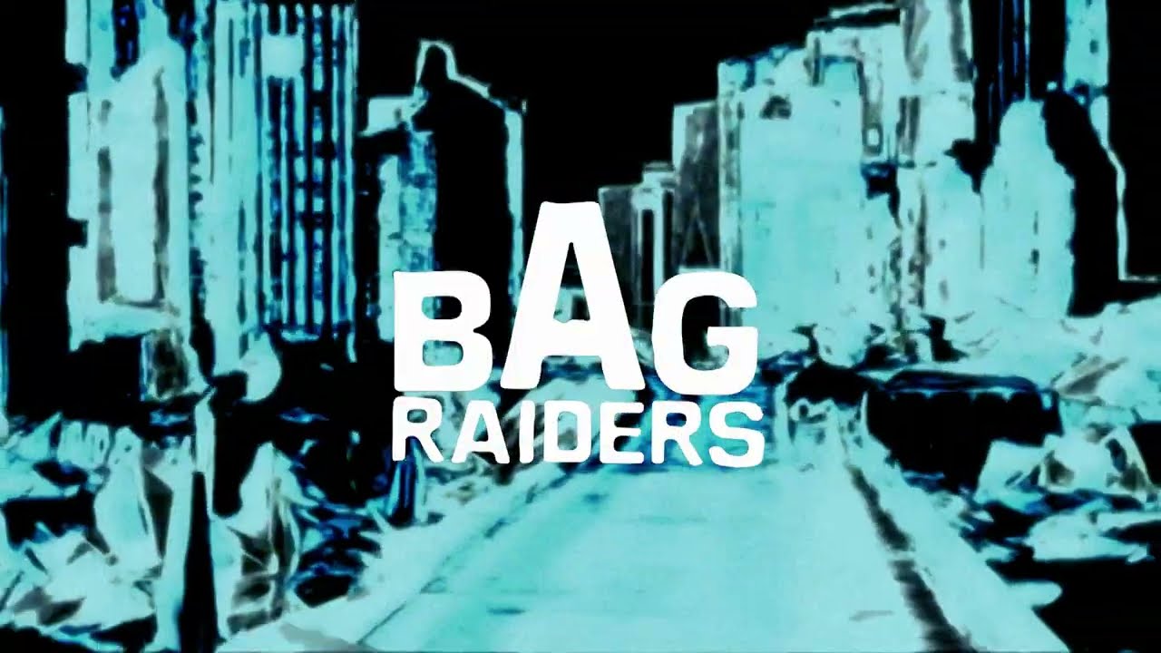 Bag Raiders — Out Of My Mind
