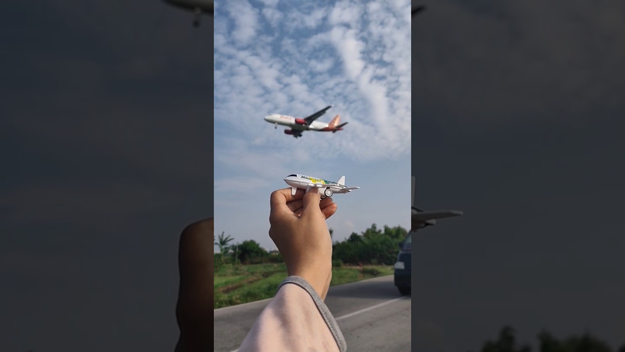 PESAWAT MELINTAS 48 ‼️ Wadidaw....Pesawat Batik Air, sepertinya mau landing #batikair