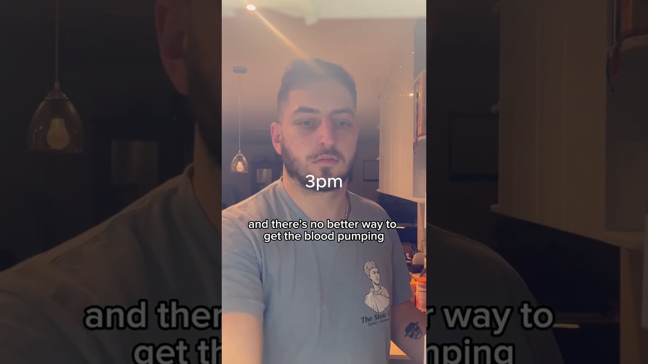 Day in the life of a happy hardcore DJ