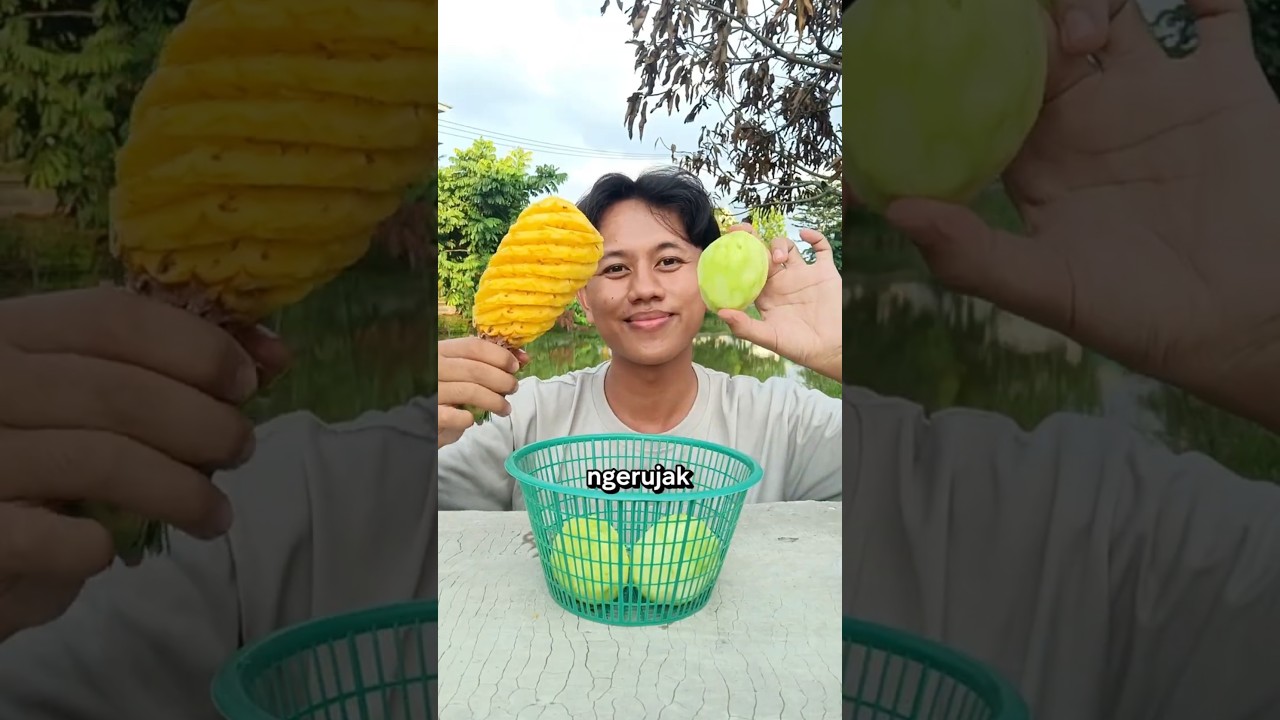 Ngerujak Mangga Muda Enak Banget #shorts #lucu #vlog