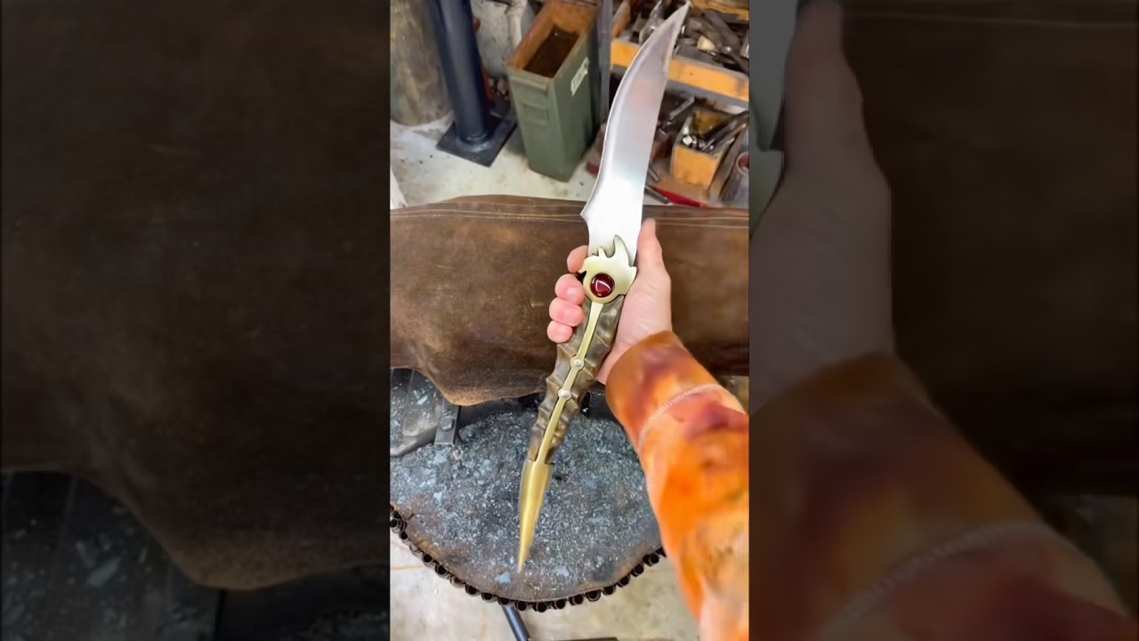 Forging the Catspaw Dagger Game of Thrones! #blacksmith #gameofthrones #got #blade #art #tools