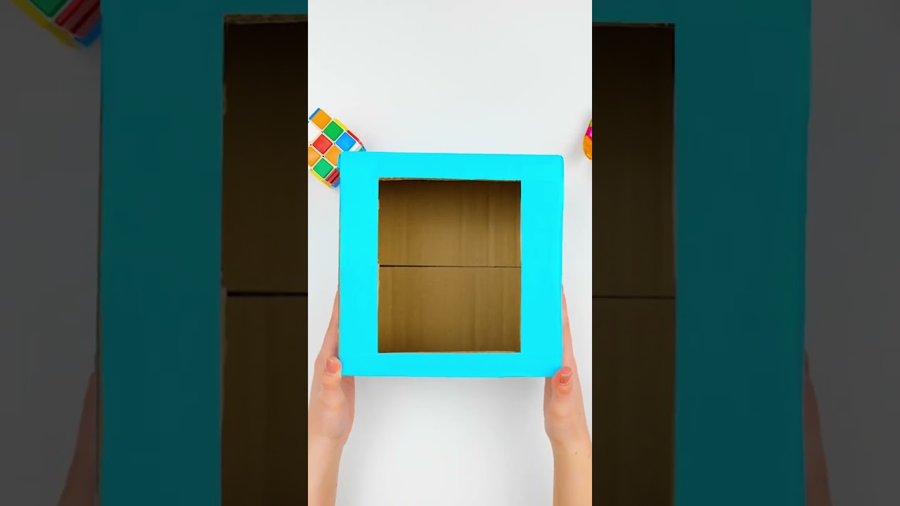 😮🖼️ What Happens Next? Tell a Story with This DIY TV! #shorts #kids
