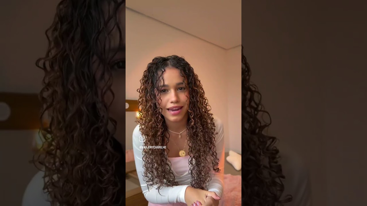 Segredo pra blindar seu cabelo 🤫 #cabelocacheado #cachos #viralvideo #finalização #curlyhair