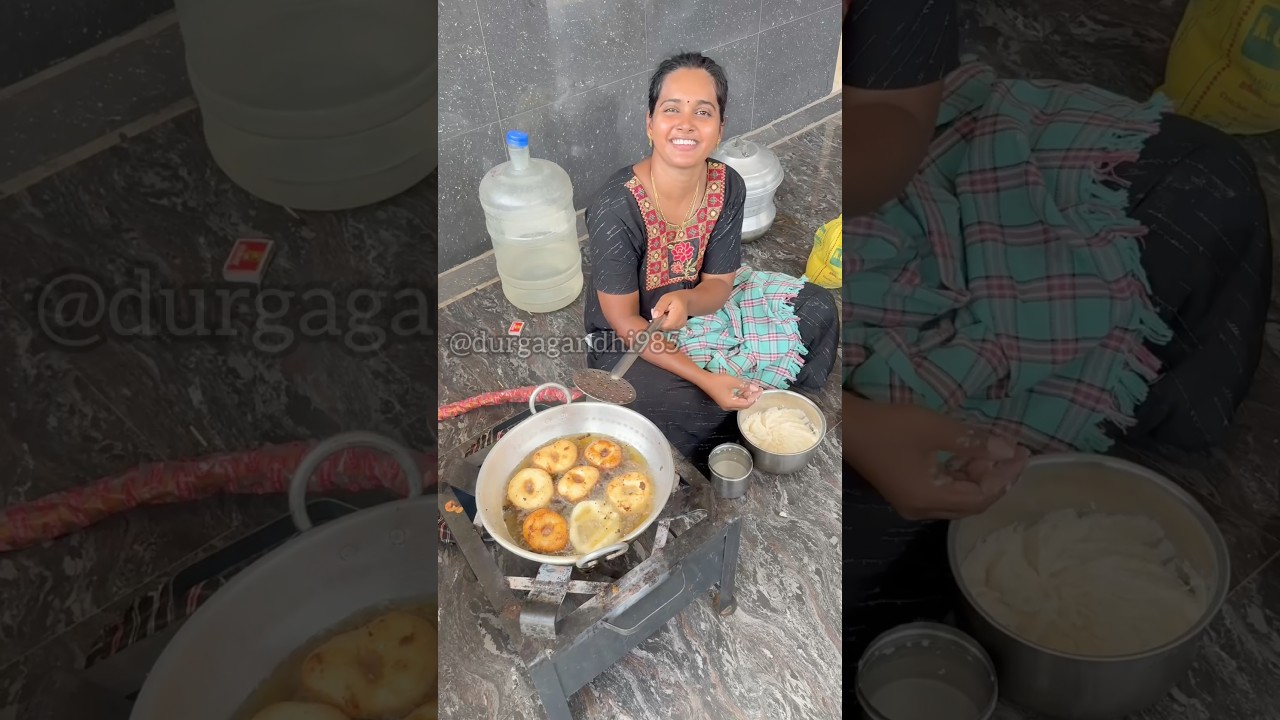 இன்னைக்கு பயங்கரமா🔥பலகாரம் சுட்டாச்ச😋 @durgagandhi985  #familyvlog  #villagelife #love #minivlog