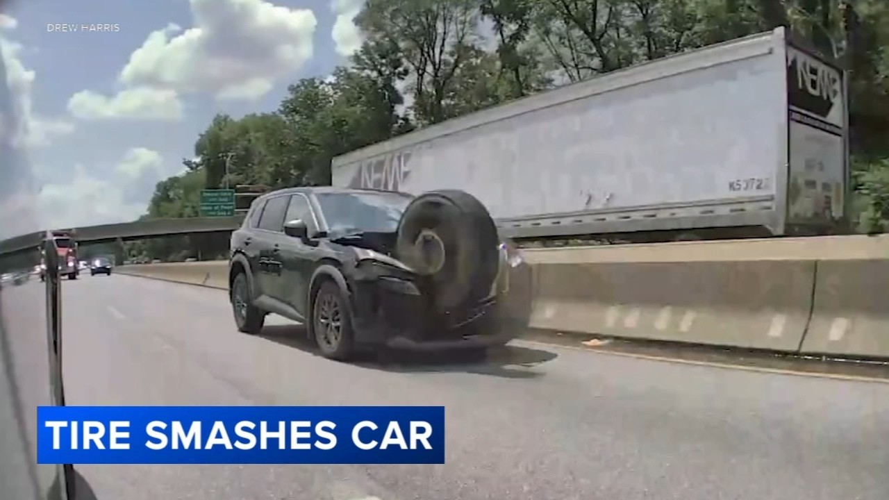 Video captures tire flying across I-76 before slamming into SUV in Philadelphia