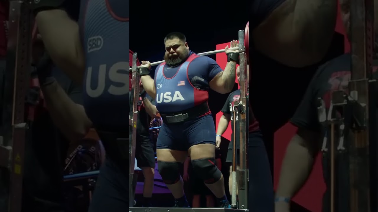 Jesus Olivares breaks the world record with a 478kg squat #bodybuilding #motivation#squat #power