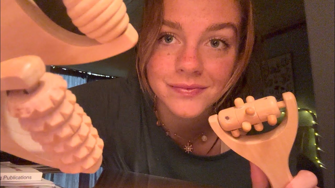ASMR Giving you a Back Massage 