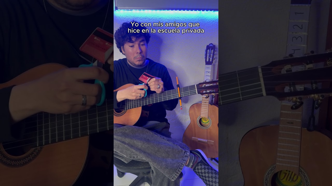 🤔 sabe que pensaran esos compañeros riquillos #guitarra #guitarrista #guitarristaslatinos #humor