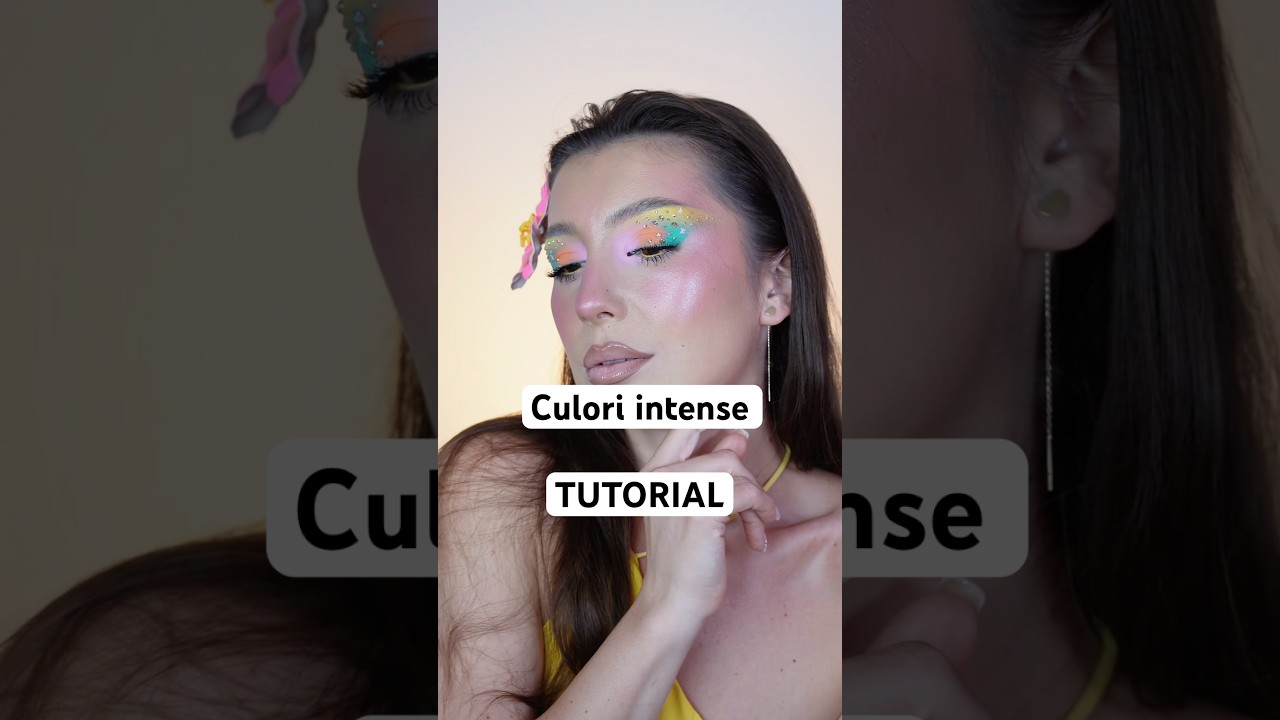 Culori intense de festival ❤️‍🔥✨ #makeup #alexandrapurge #foryou #beauty  #festival