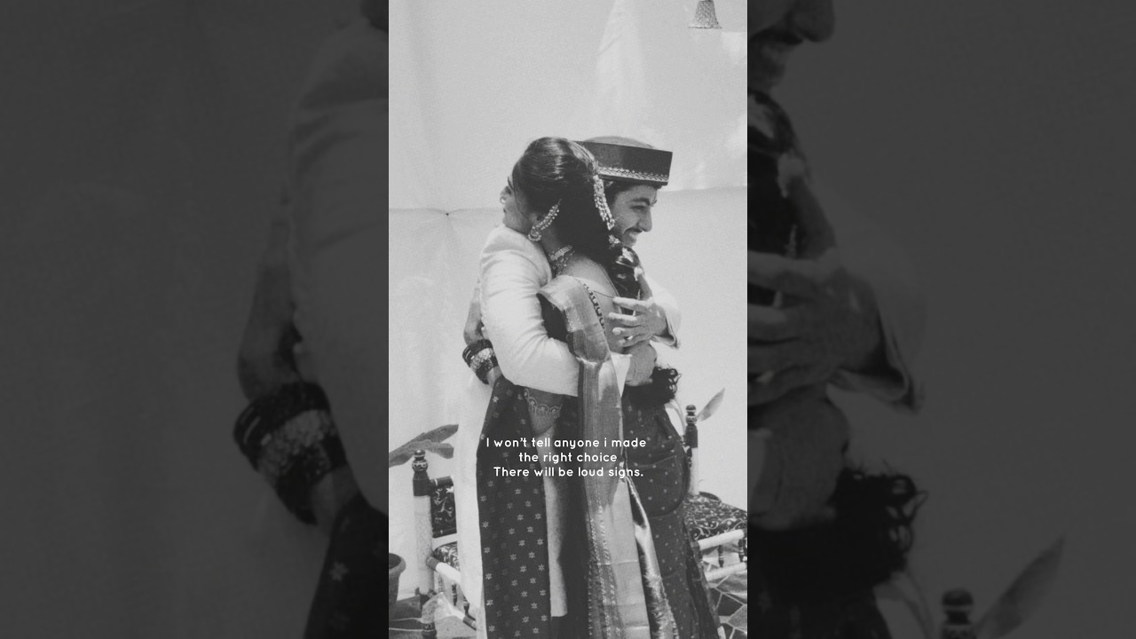 The signs were so Loud… even I couldn’t hide them🥺 #engaged #marathimulgi