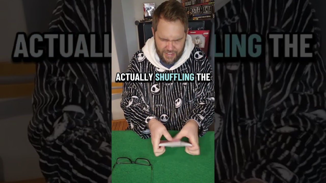 Easy card trick. #shorts #cardmagic #cardtricks #illusion
