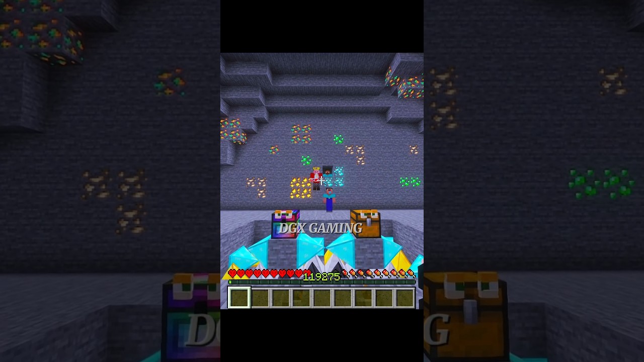 🌈 Rainbow Chest ( vs ) Normal Chest 😳 Who Will Win?? #minecraft #shorts