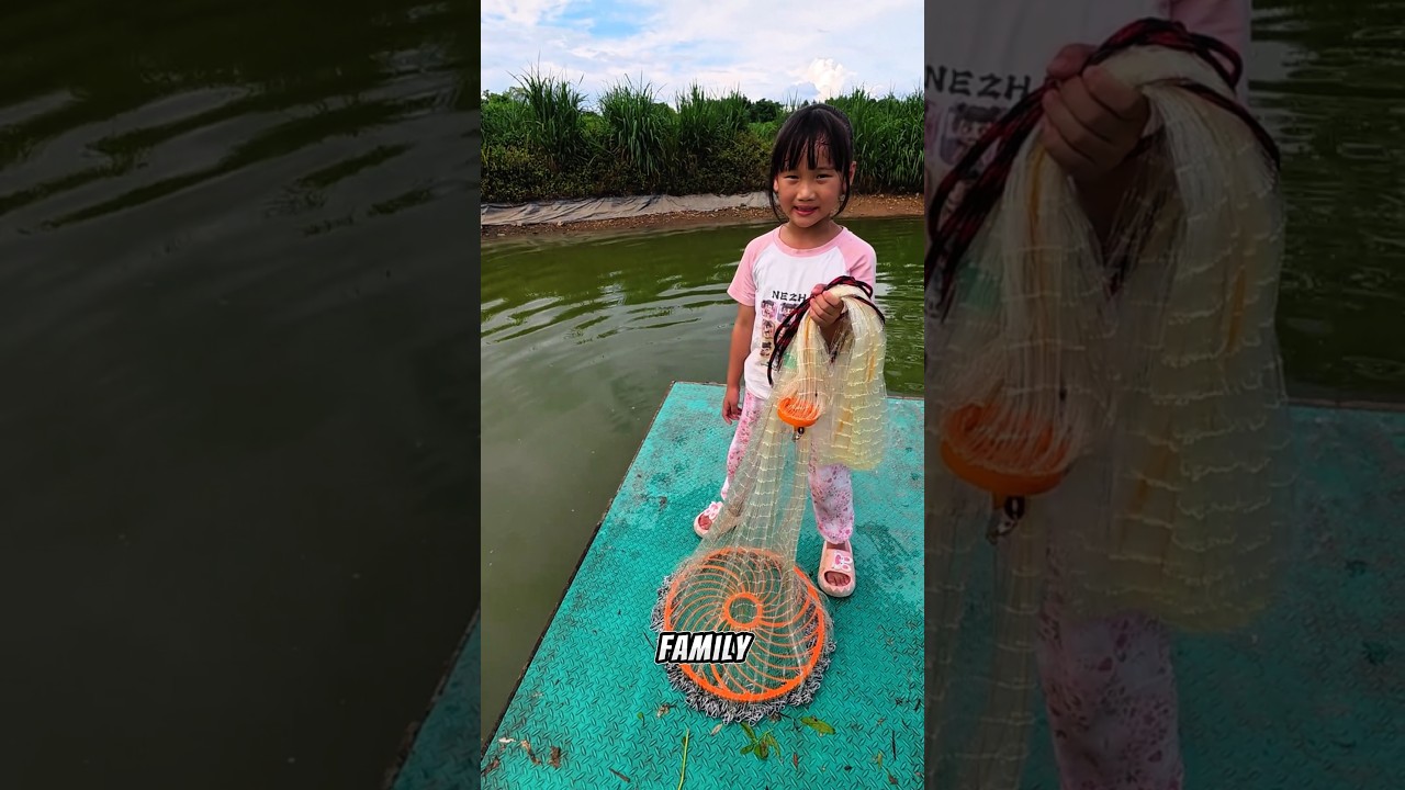 Little Girl Throws The Most Perfect Fishing Net! 😱🎣 #Shorts #fishing
