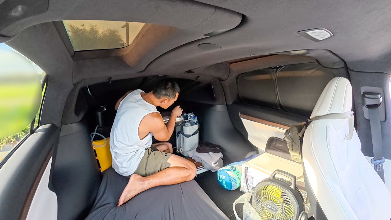 How I get FREE power and water living in a Tesla
