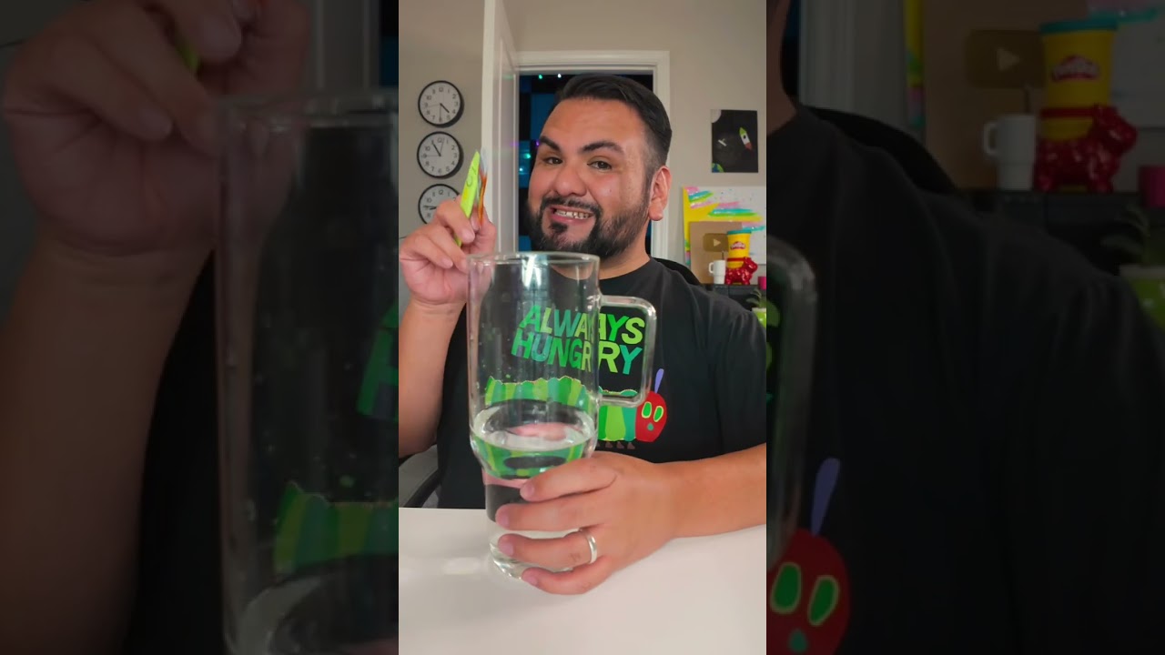 Water of the day! 💦 🍋‍🟩 🥝 🍊 #water #watertok #flavoredwater #wateroftheday #recipe
