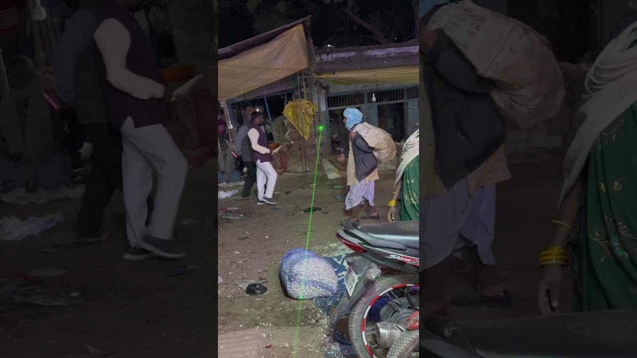 Laser ❎ speed braker ✅ #saurabhkeshrivlogs #trending #viralshorts #viral #viralvideo #laserlight