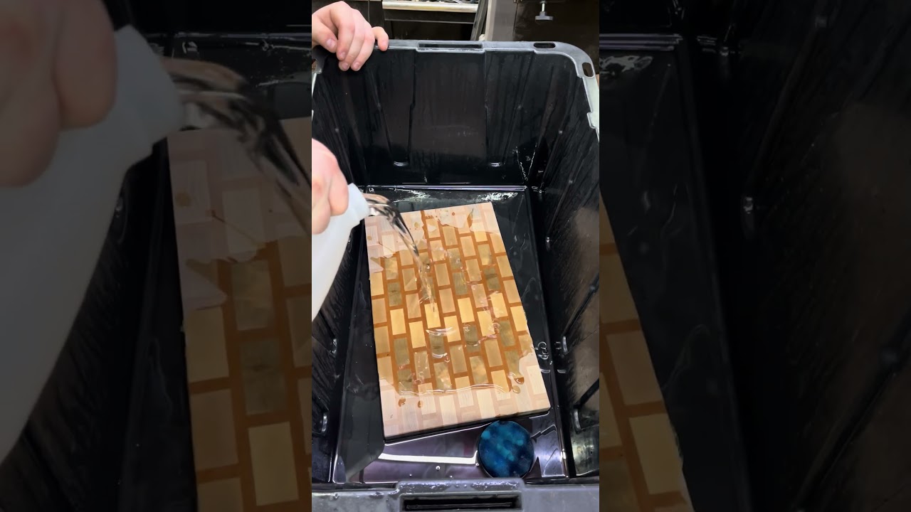 Oil bath for this brick board!