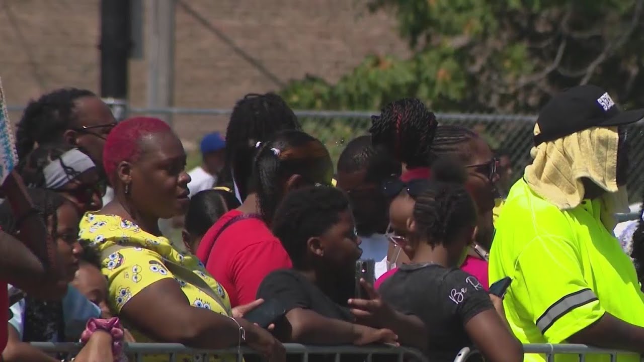 South Side gears up for the 97th annual Bud Billiken Parade
