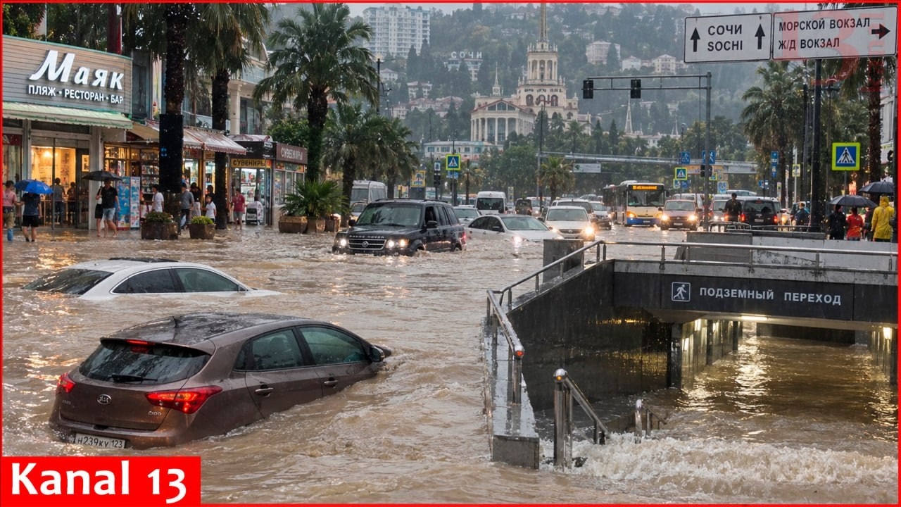 Torrential rain hits Rusia’s Sochi, disrupting traffic and flooding city streets