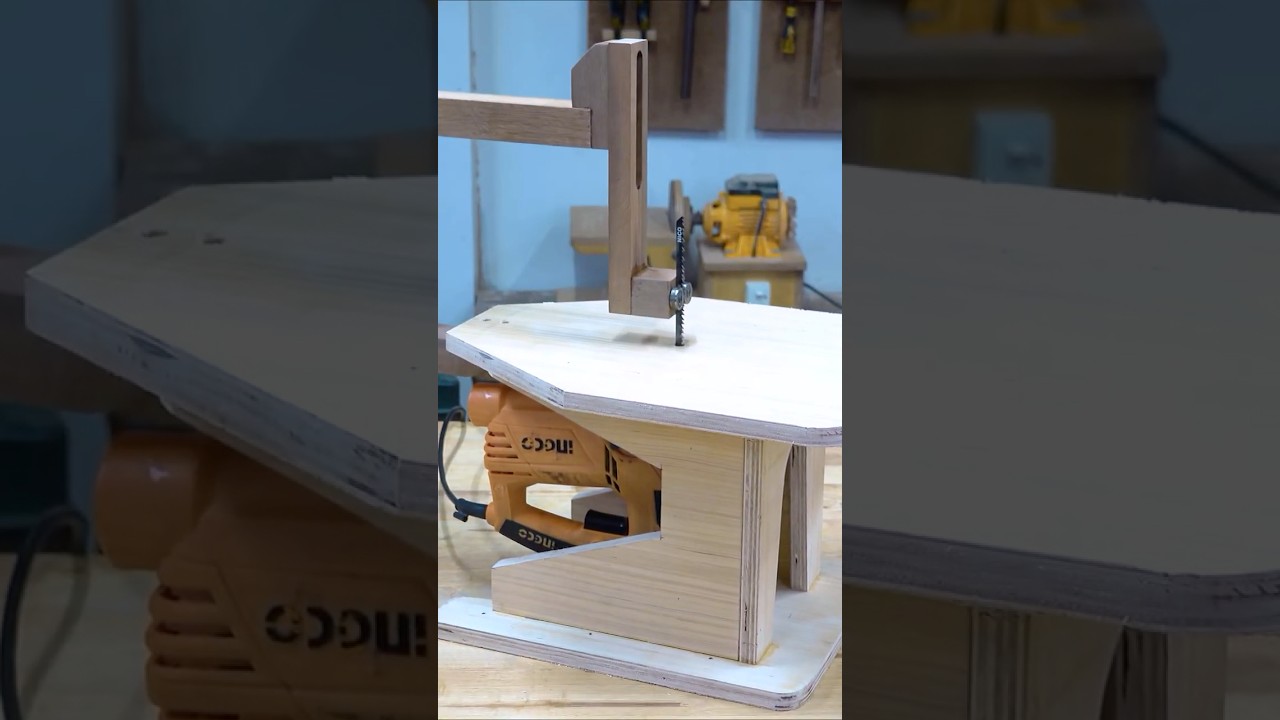Amazing DIY Woodworking Scroll Saw Jig for Cutting Technique #tooltips