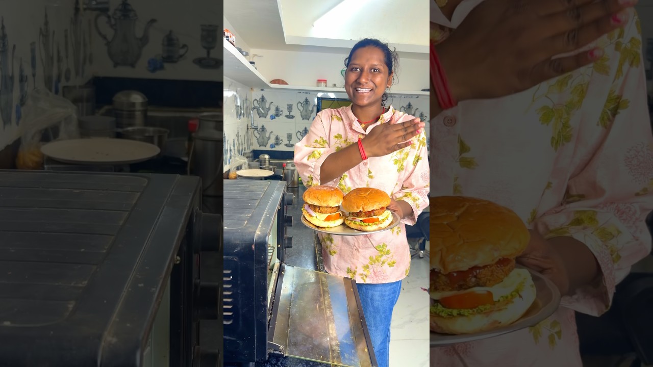 Restaurant style burger 🍔 ghar per hi 😋🥰 #shorts #lifestyle #foodie #recipe #dailyvlog #cooking