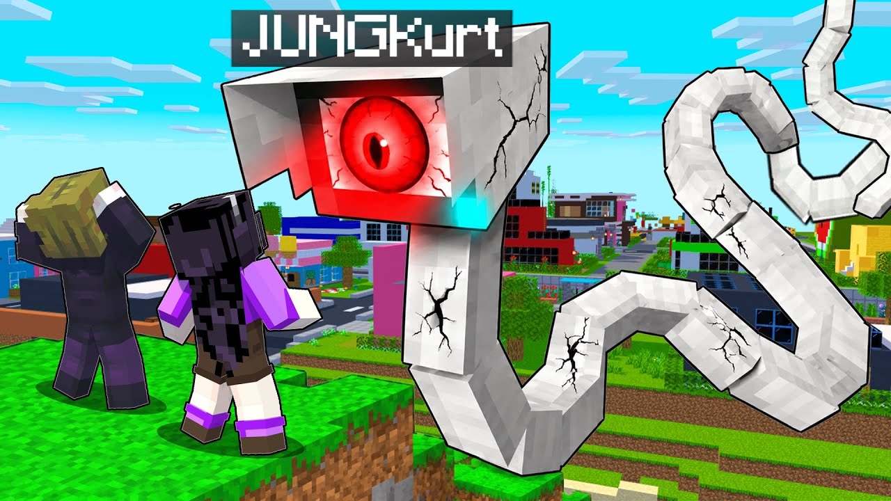 I Turned into a CAMERA MONSTER to Spy on My Friends in Minecraft!