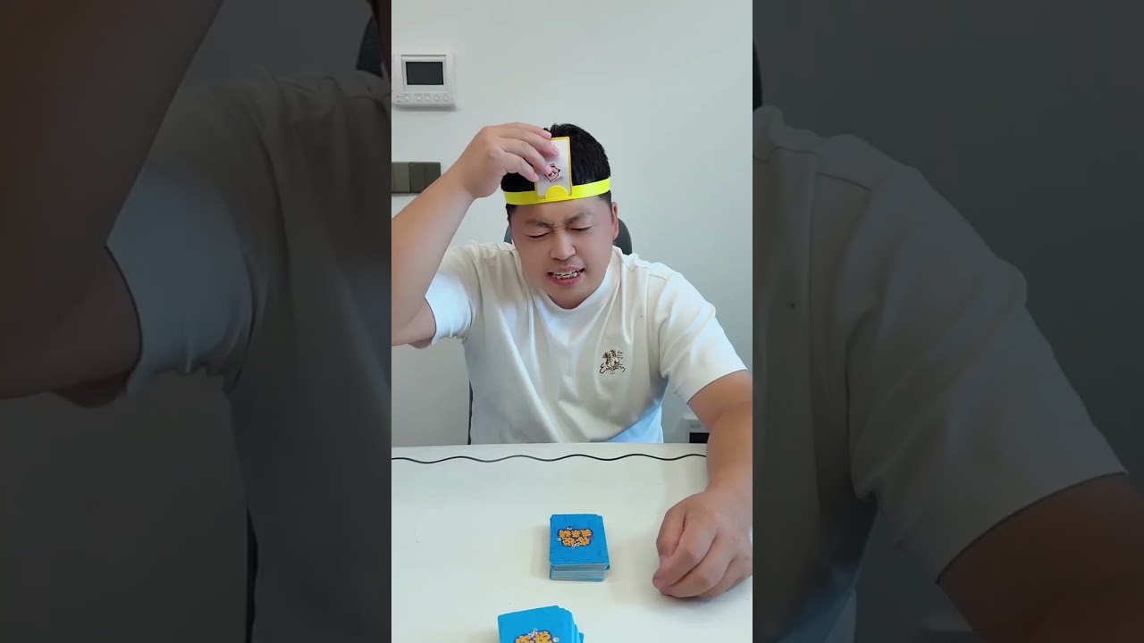 Can You Guess the BUG? 😂🐛🦇 The Final Clue Is HARD! #funny #gift #comedy #viral #kids