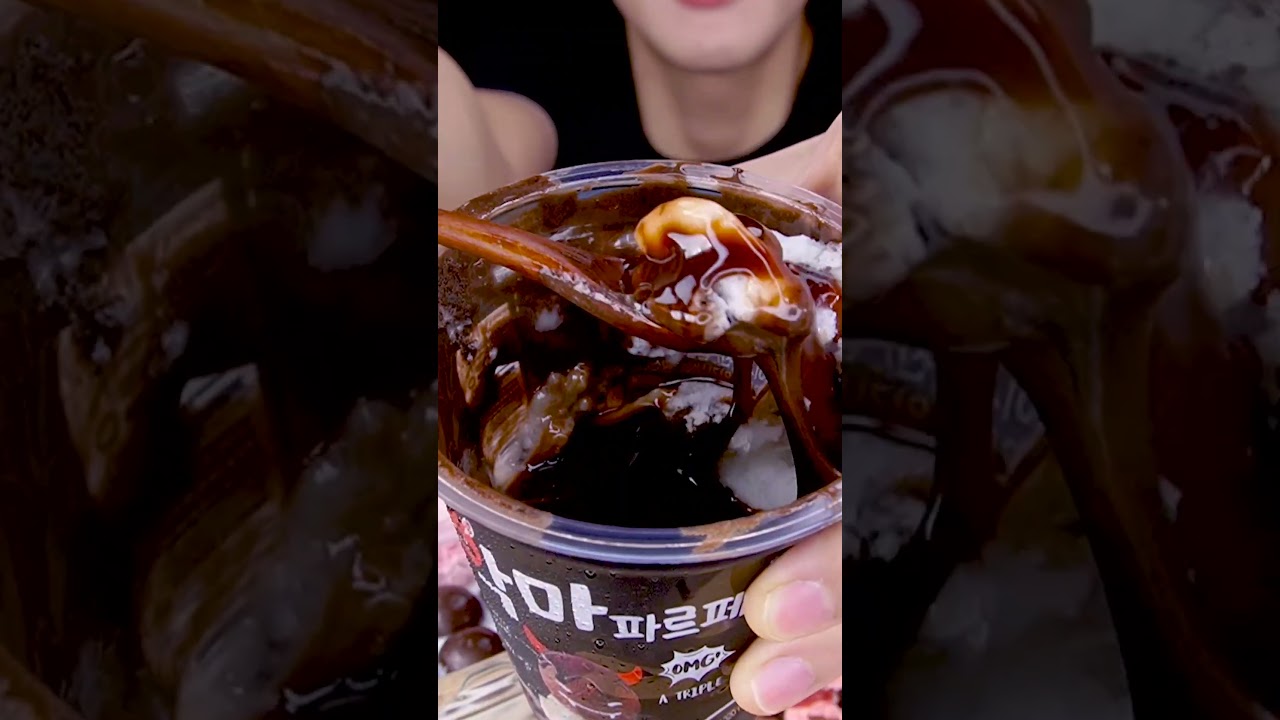 ASMR PINK OREO CAKE MALTESERS MAGNUM CHOCOLATE ICE CREAM NUTELLA DESSERT MUKBANG 먹방咀嚼音 EATING SOUNDS