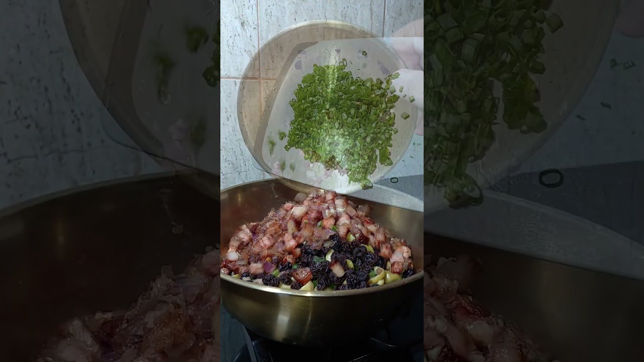 “Salada de chuchu cremosa que vicia 🤤 com bacon fritinho perfeito! #receita #salada