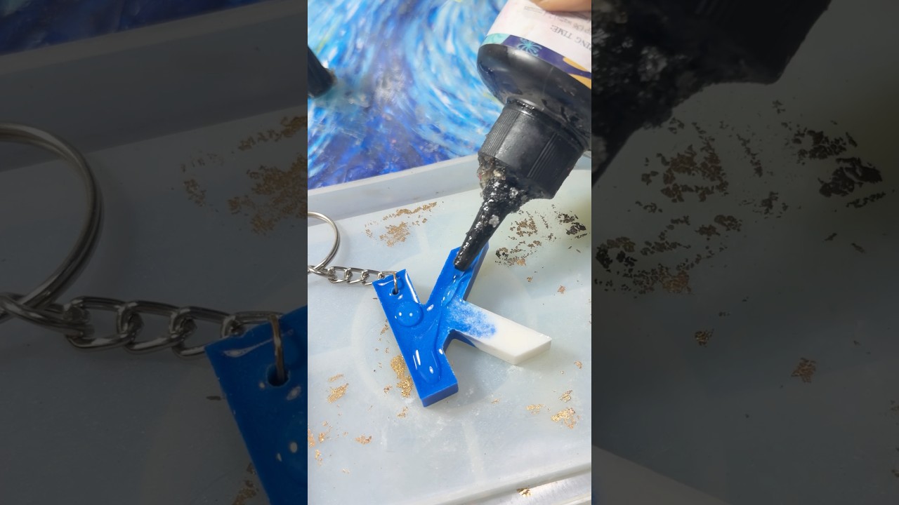 Resin keychain #resin #resinart #resinartist #resincrafts #keychain #shorts