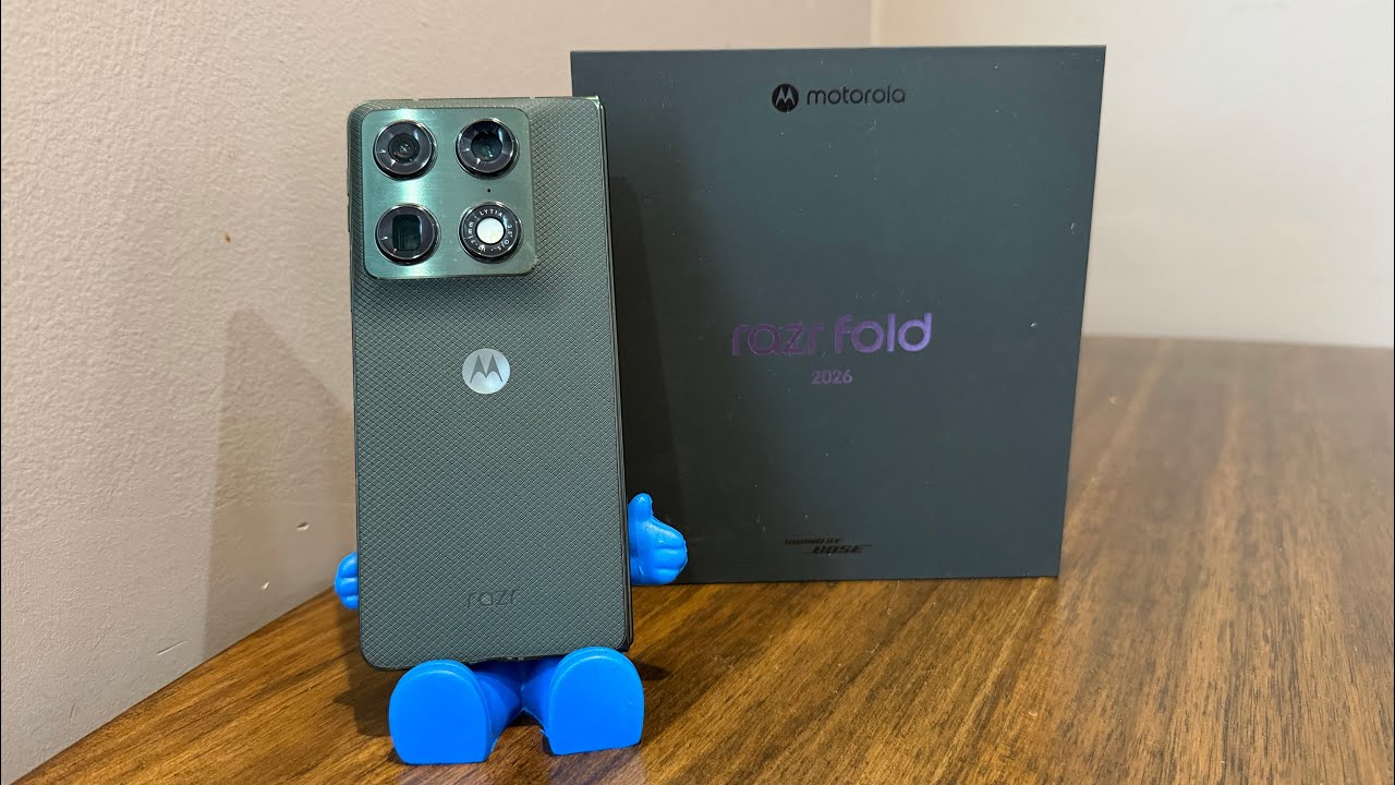 Motorola Razr Fold - 2 Week Review, Comparison and Why I’m Returning It.