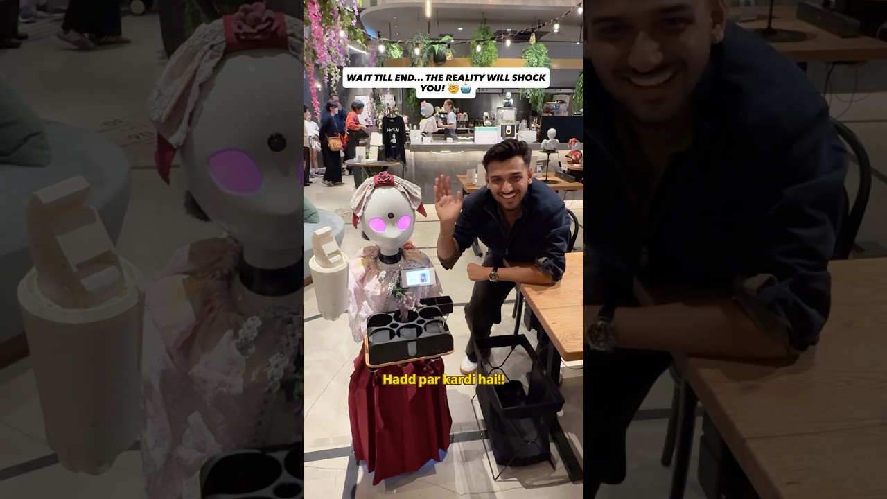 World's Craziest Cafe in Japan🫡🔥😳 #japan #tokyo #travel #technology #tech #vlog #explore