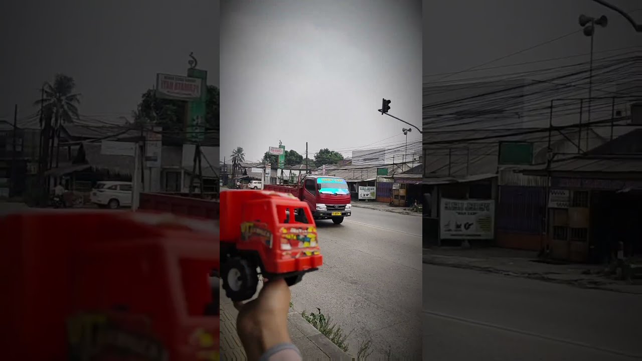 MOBIL MELINTAS 91 ‼️ Wadidaw...Truk pickup merah merona #mobilmelintas #automobile #momobilan