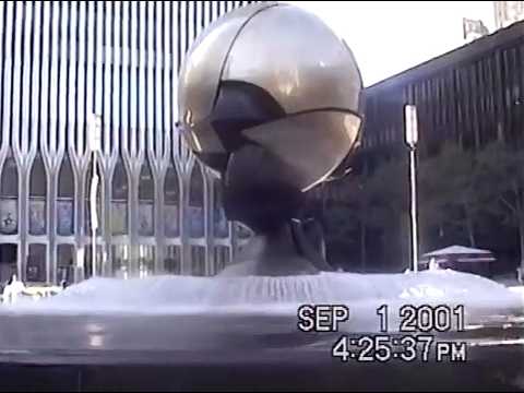 September 2001 | A Relaxing Evening With Muzak In The Plaza | World Trade Center Plaza