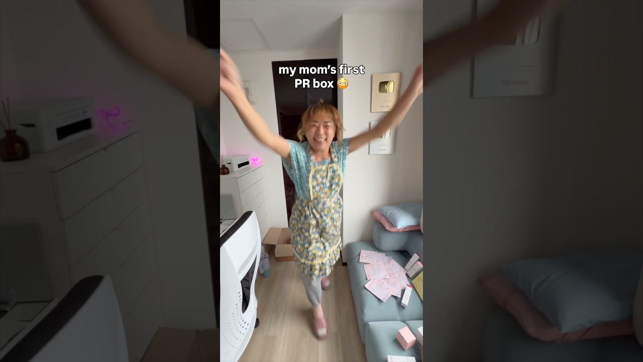 My mom received a PR box 😳😱 #medicube #japan #mama #fathersday #mothersday