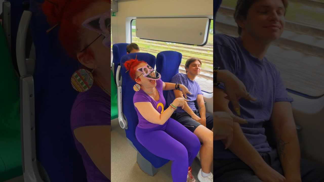 Hope he slept well😂 #funny #ruiva #pranks #catnap #poppyplaytime #huggywuggy #cosplay #fyp #humor