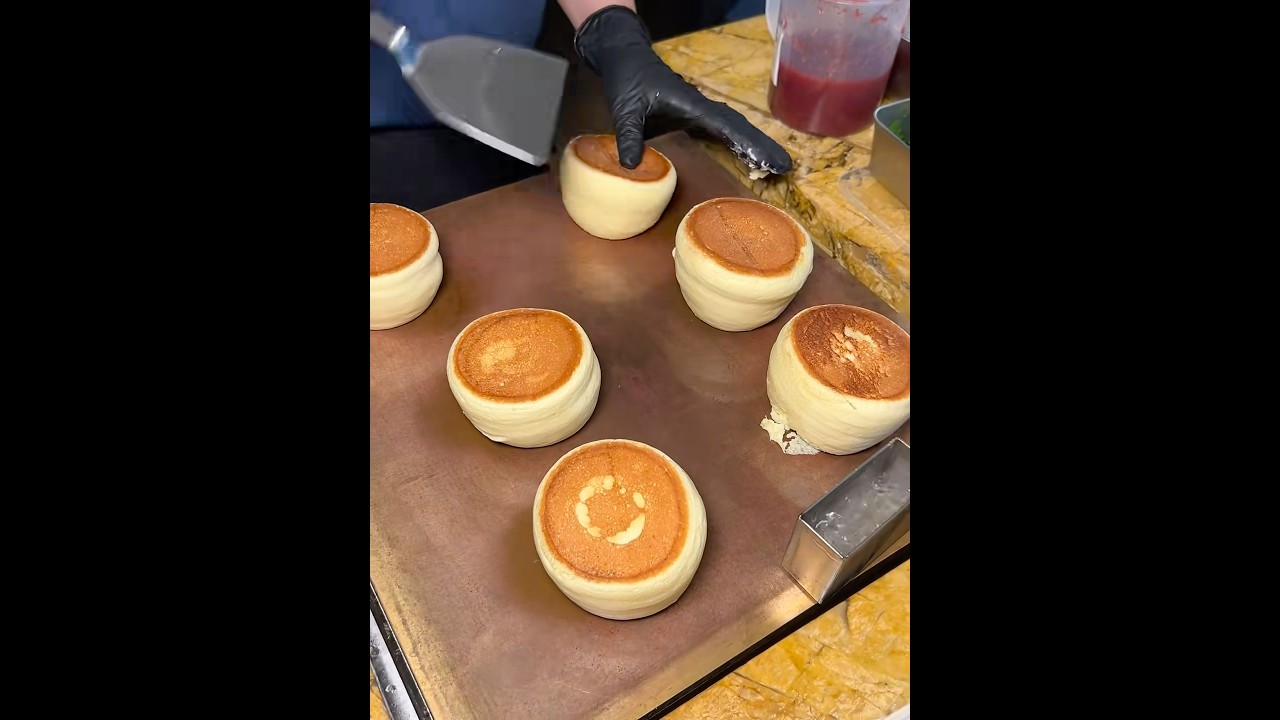 Fluffy Japanese Souffle pancakes