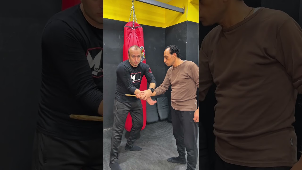 الطعن بسـ ـكين في البطن #selfdefense #قتالات #فنون_قتالية #mma