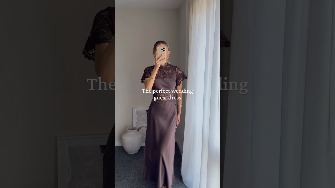 Styling the perfect autumn wedding guest dress #dress #dresses #weddingguestdress #eveningdress