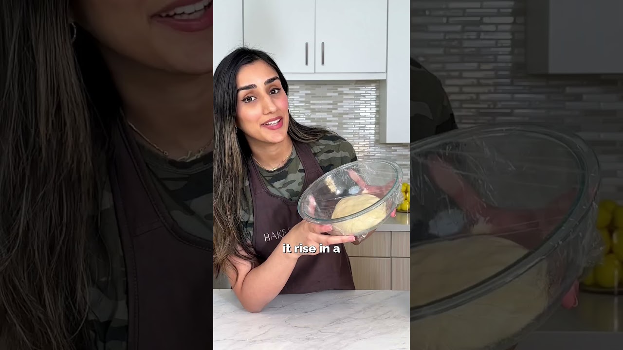 Easy Homemade Garlic Knots 🧄 (soft, fluffy, and melt-in-your-mouth!)