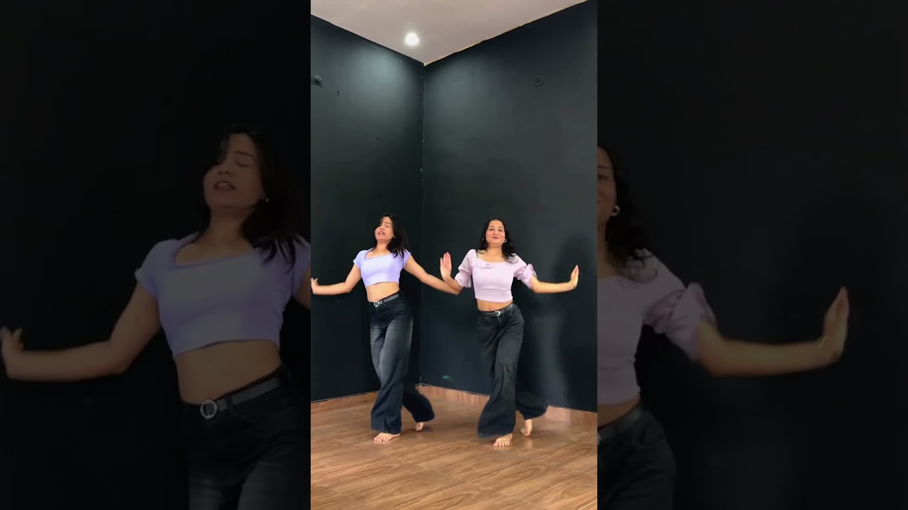 Halkat Jawaani😉#dance #trending #shorts