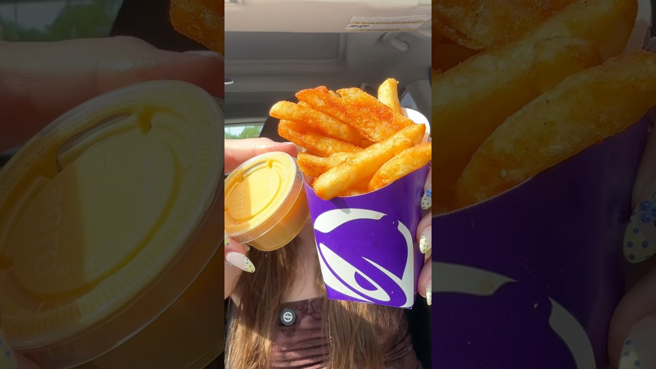 Taco Bell Mukbang🌮🔔 #mukbang #tacobell #grilledcheeseburrito #nachofries #eatwithme #fastfood