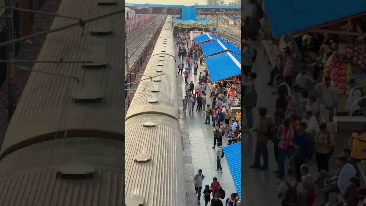Ghaziabad Junction Rush Hour #train #viral #train# bhariya rail
